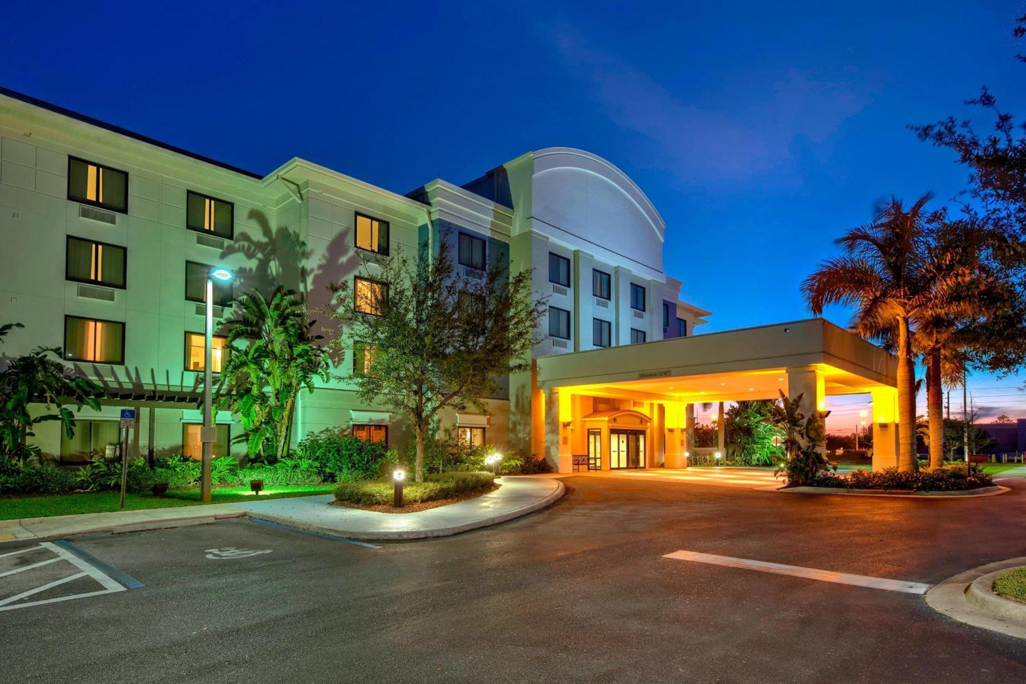 สปริงฮิลล์ สวีท เนเปิลส์ Hotel Golden Gate ภายนอก รูปภาพ