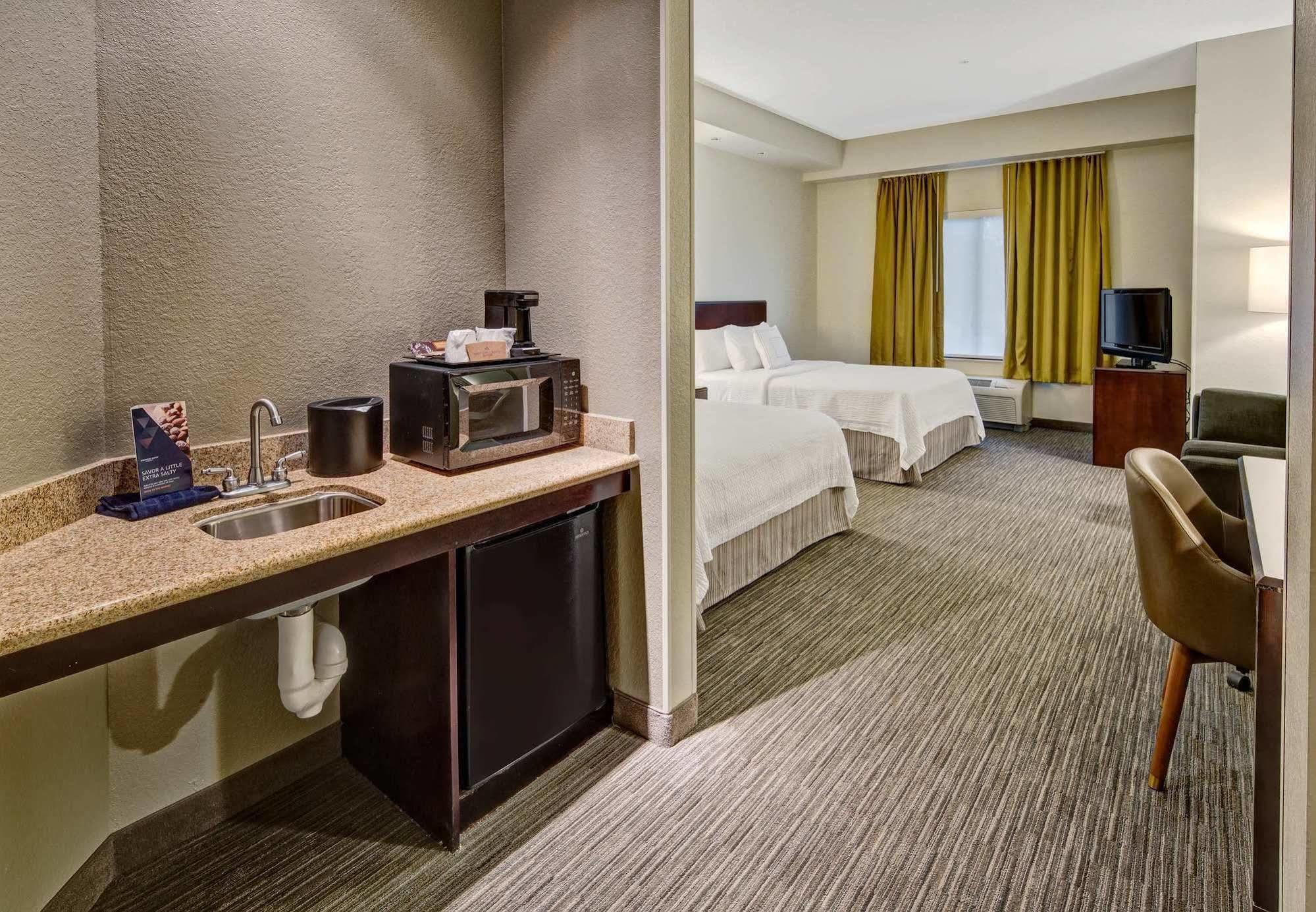 สปริงฮิลล์ สวีท เนเปิลส์ Hotel Golden Gate ภายนอก รูปภาพ